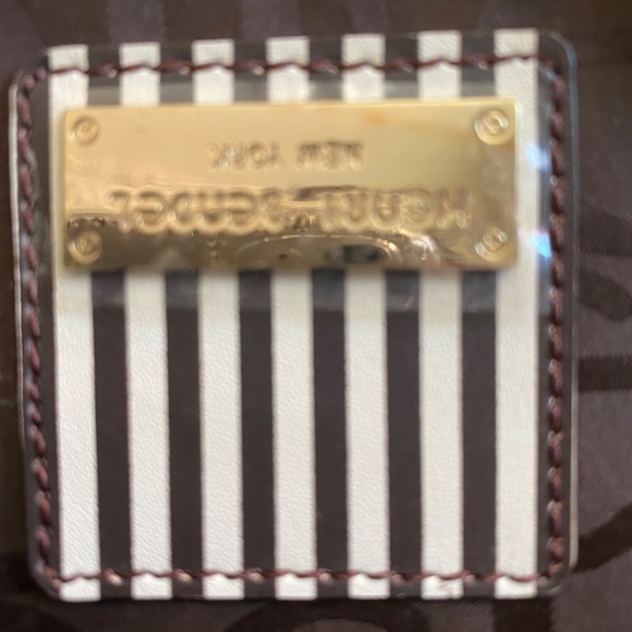 Authentic Henri Bendel Backpack - Picture 8 of 9